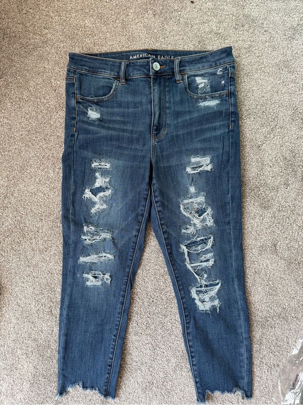American Eagle Outfitters Women's Ripped cropped Jeggings in Dark Blue